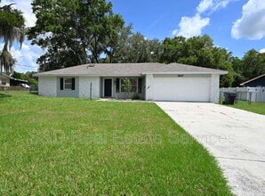Building Photo - 907 Swann Dr