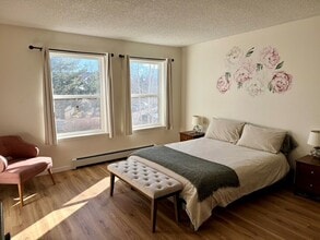 Building Photo - 8011 Countryside Park