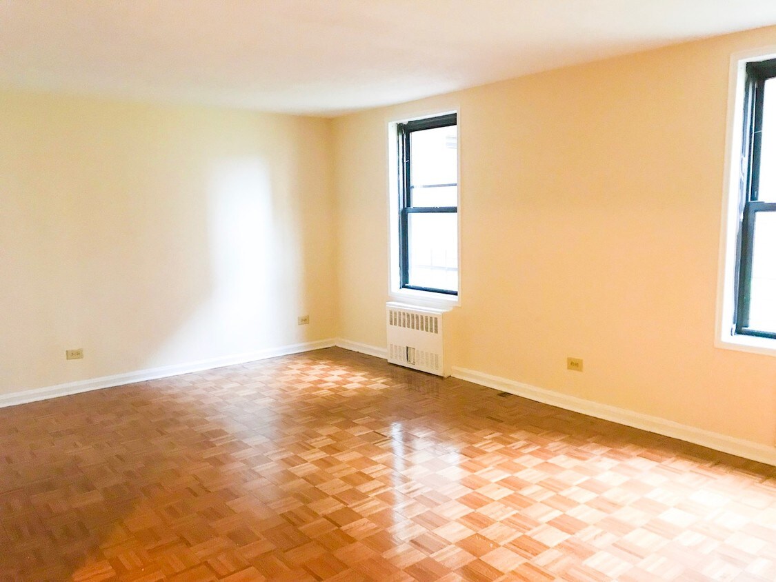 Primary Photo - 144-45 35th Ave