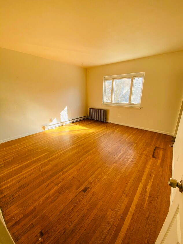 371 South River St, WilkesBarre, PA 18702 Townhouse for Rent in