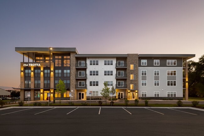 Building Photo - The TROTTA