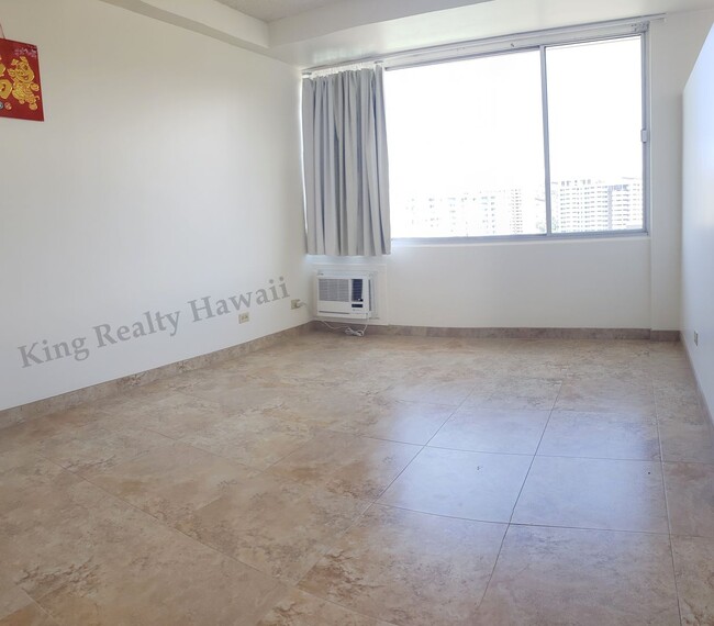 Building Photo - **RECENTLY UPGRADED 1 br / 1 ba w/A/C&VIEW...