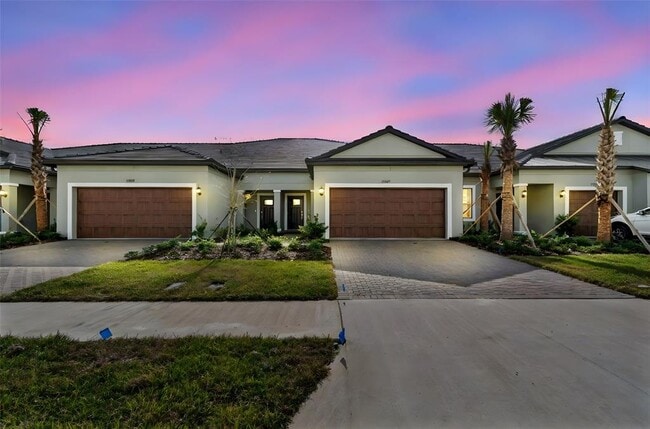 Building Photo - 31942 Folk Top St