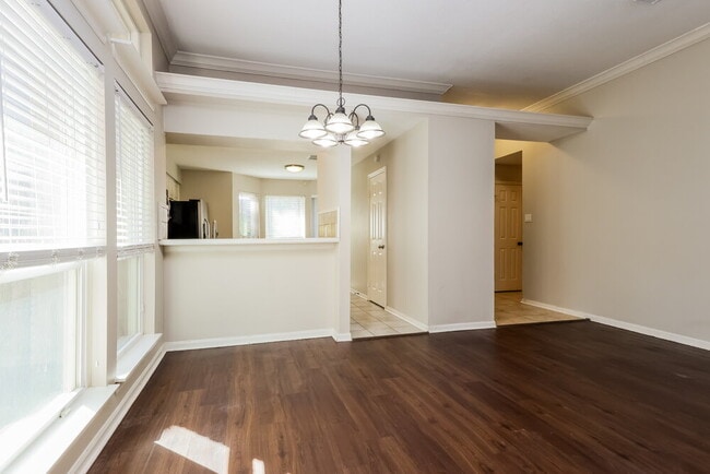 Building Photo - 5014 Otter Peak Dr