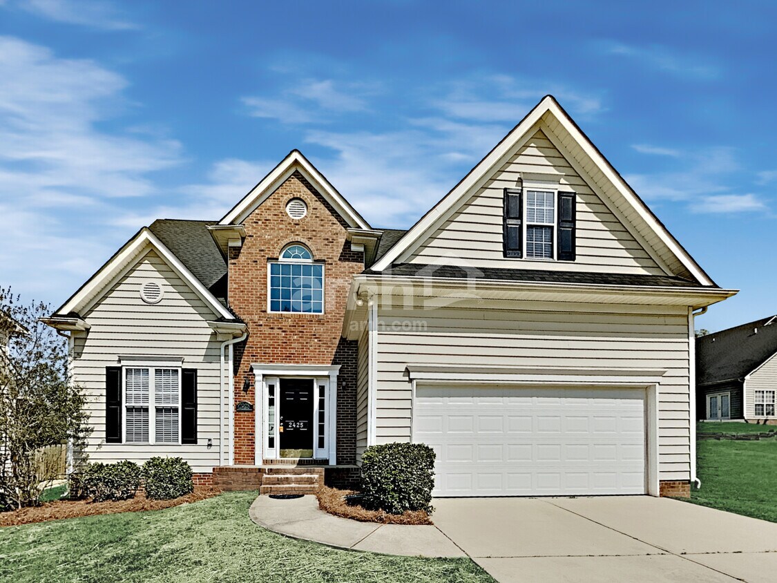 Foto principal - 2425 Coneflower Dr
