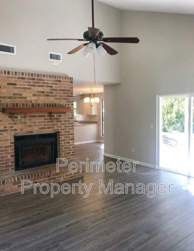 Building Photo - 12968 Julington Ridge Dr E