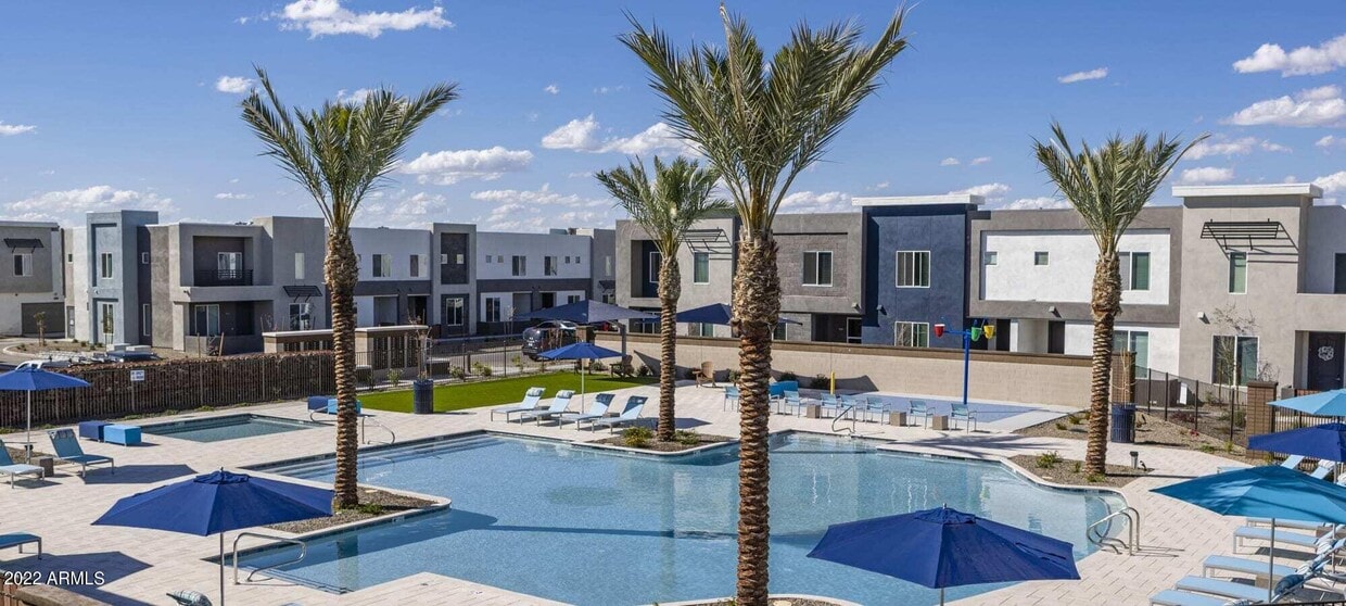 3896 S Voyager Dr, Gilbert, AZ 85297 Townhome Rentals in Gilbert AZ