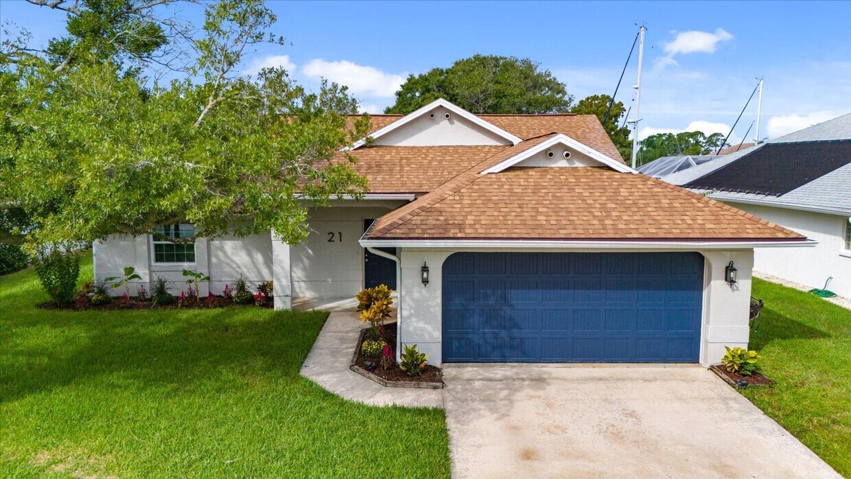 Foto principal - Waterfront Palm Coast Home with Boat lift!