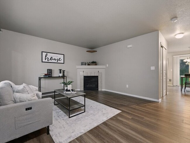 Building Photo - 4750 Cheerful Rd