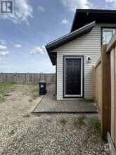 Building Photo - 9540 113 Ave