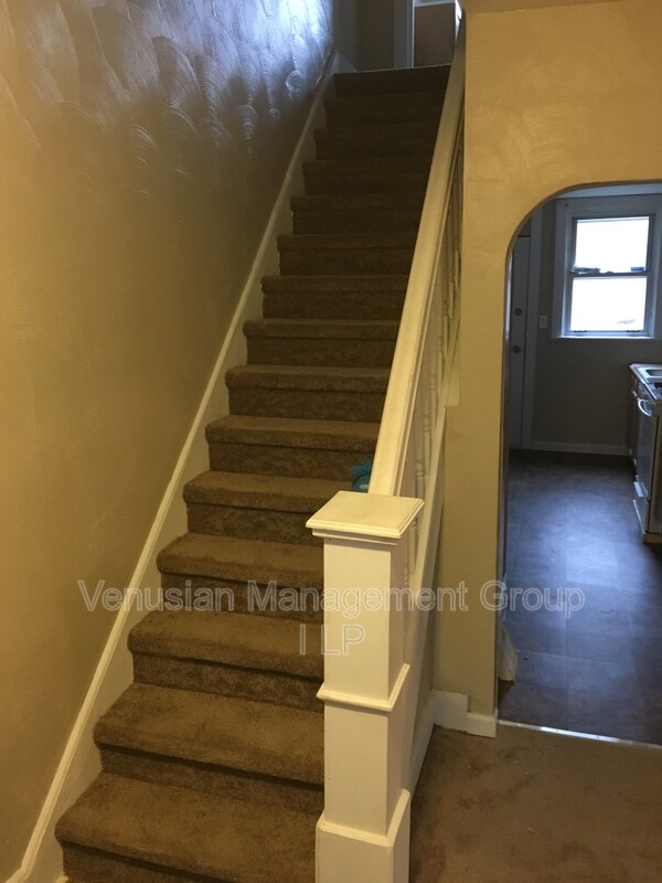 Primary Photo - 318 N Atlantic Ave