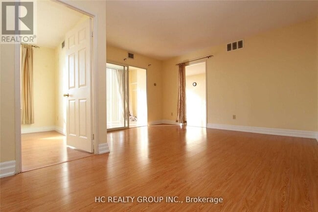 Building Photo - 285 Enfield Pl