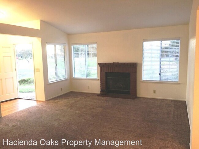 Building Photo - 3 br, 2 bath House - 4276 Ridgecrest Drive