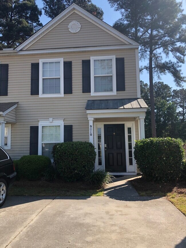 Foto del edificio - 9010 Maple Grove FOR RENT!