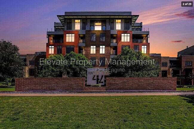 Foto del edificio - 321 NE 4th St