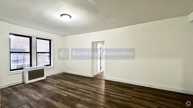Building Photo - 305 Convent Ave