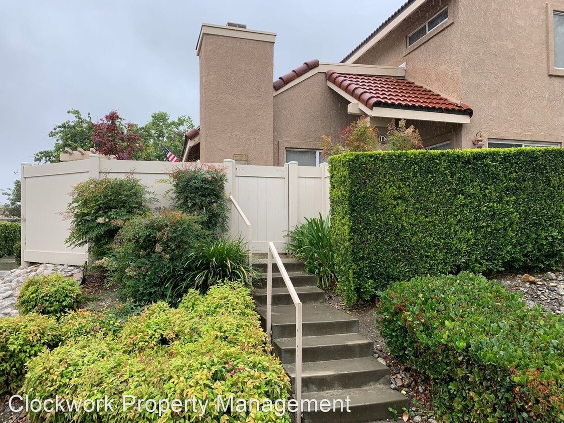 Primary Photo - 2 br, 3 bath House - 8351 Gabriel Dr #D