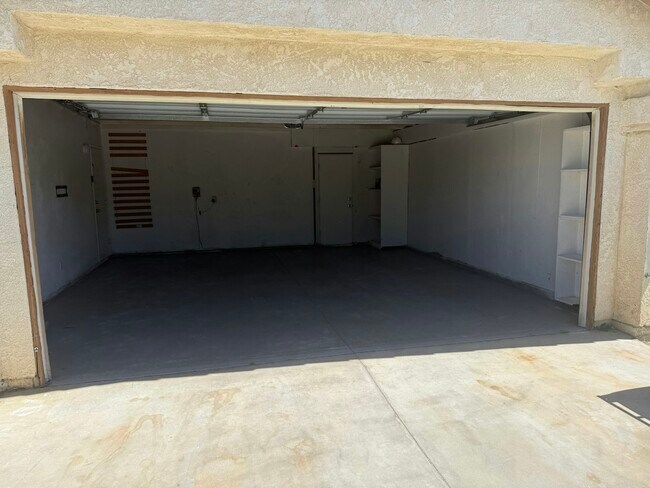 Building Photo - 3731 Prairie Ln