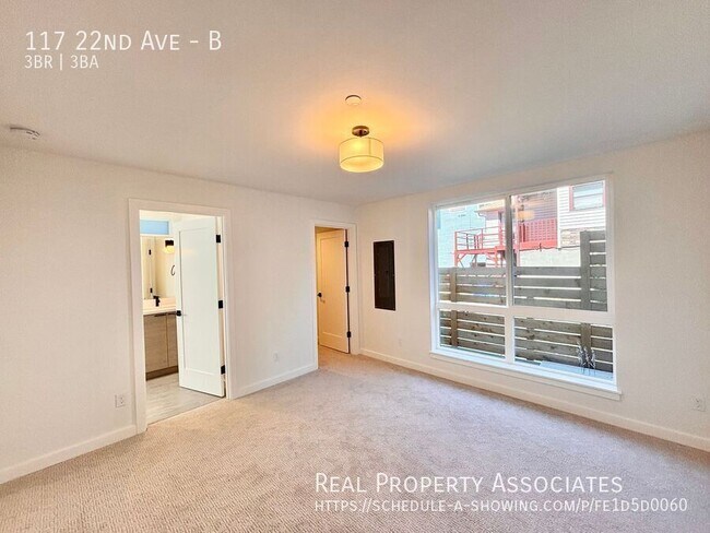 Building Photo - 117 22nd Ave