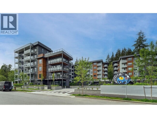 Building Photo - 3594-3594 Malsum Dr