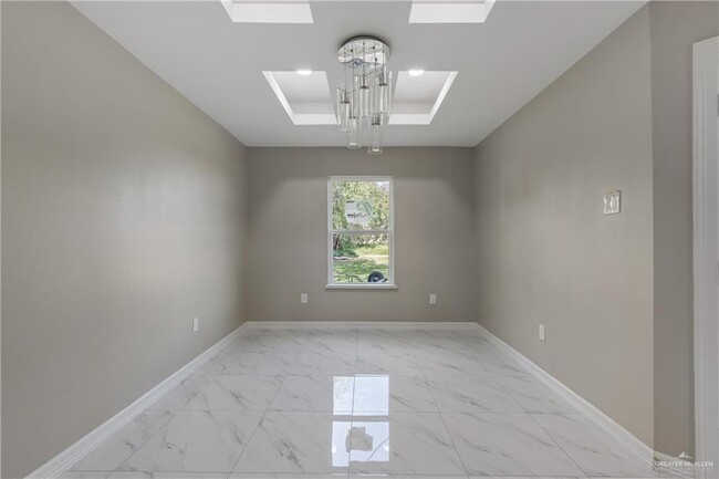 Foto del edificio - 522 S Reagan St