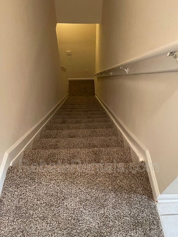 Building Photo - 7064 Deer Lodge Cir