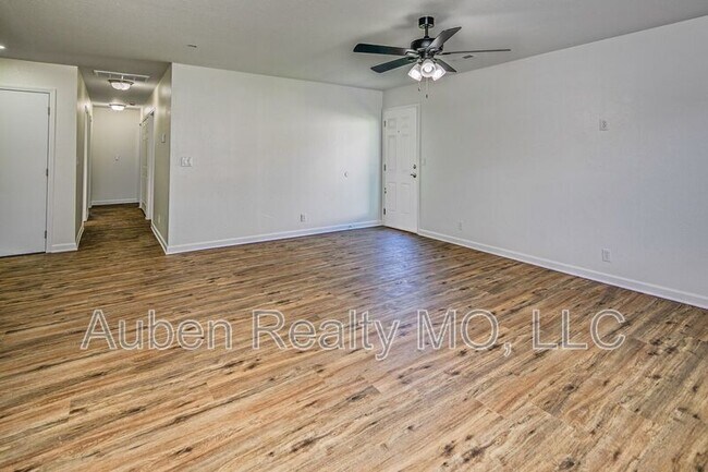 Foto del edificio - 1109-1111 E 173rd St