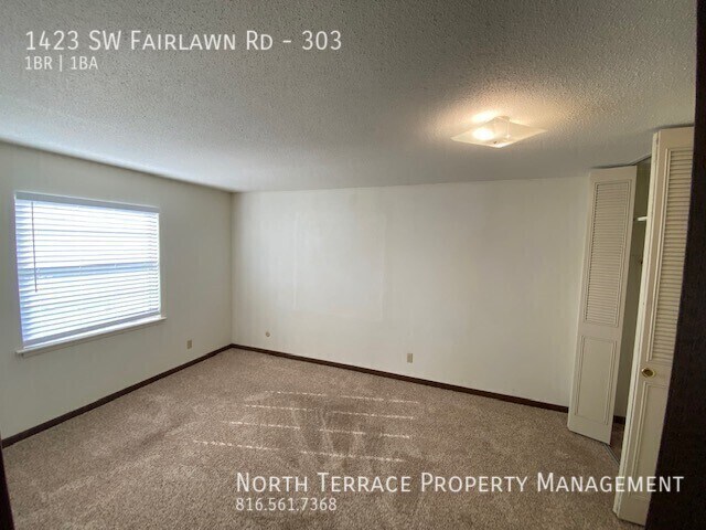 Building Photo - Newly Renovated 1B in Topeka