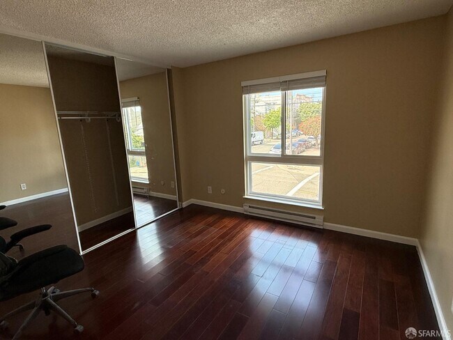 Foto del edificio - 1360 Lyon St