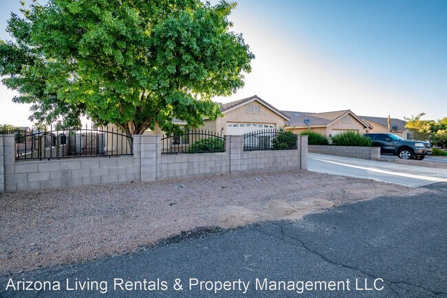 Foto del edificio - 4 br, 2 bath House - 3131 N Brook Street