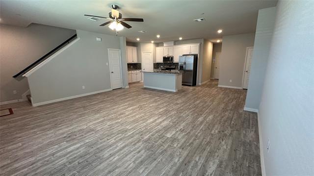 Building Photo - 3147 Solana Cir