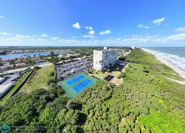 Foto del edificio - 3200 N Hwy A1A