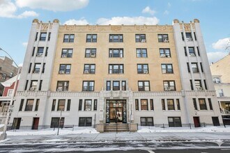 Building Photo - 333 Fairmount Ave