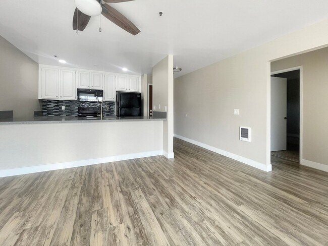 Foto del interior - Experience the Best of North Park Living a...