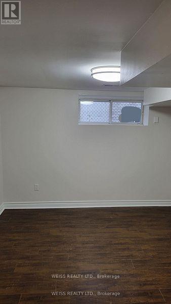 Building Photo - 76 Charleswood Dr