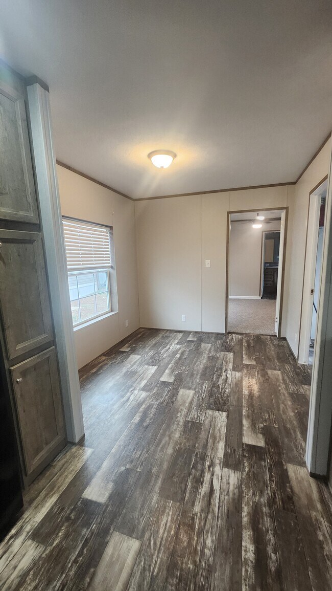 Foto del edificio - 111 Sir Williams Ct