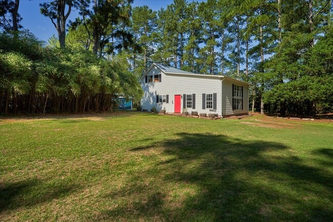 Building Photo - 2796 Camp Easter Rd