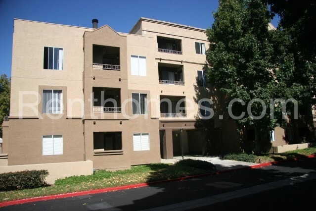 Primary Photo - La Jolla/UTC, 3550-6225 Lebon Drive, Remod...