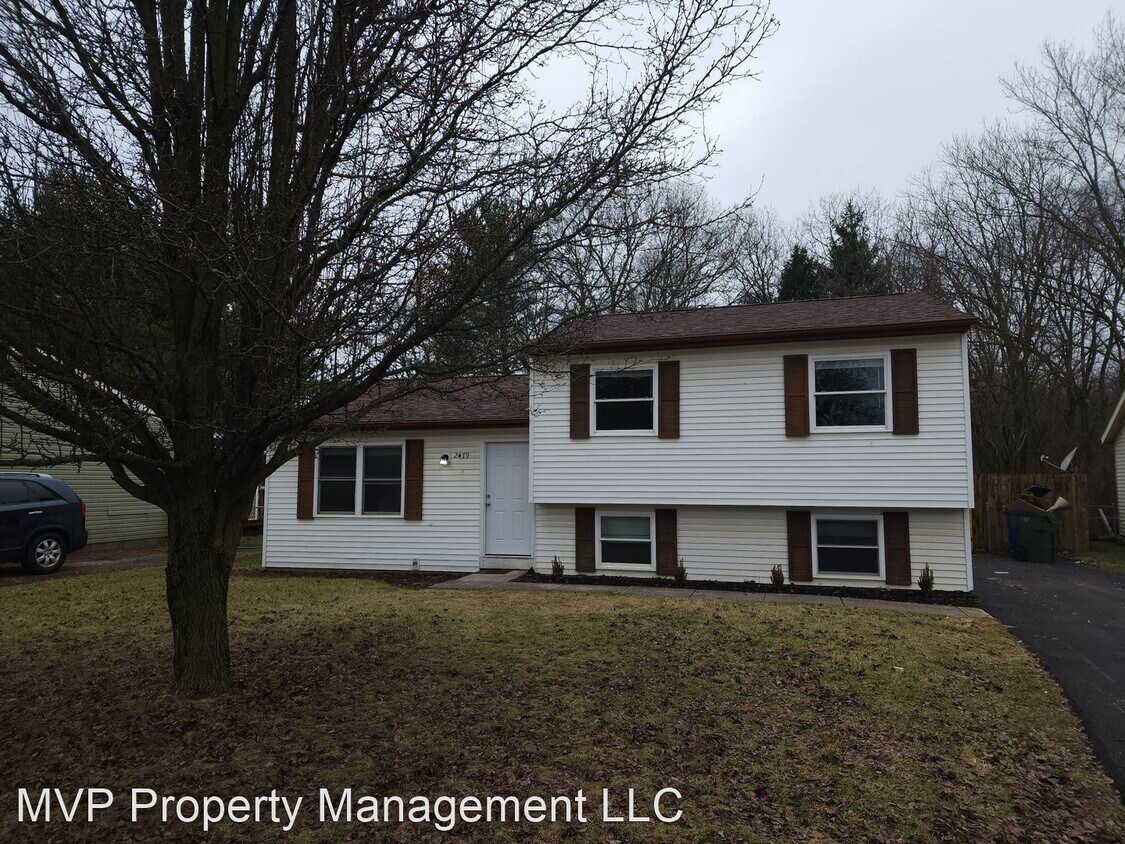 Primary Photo - 3 br, 1.5 bath House - 2479 Willow View