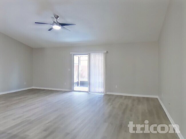 Foto del edificio - 86216 Vegas Blvd