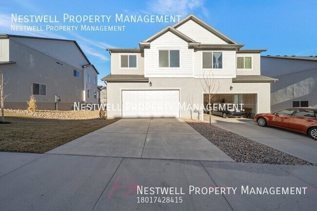 Foto del edificio - $250 OFF 1ST MONTHS RENT! Brand New Townho...