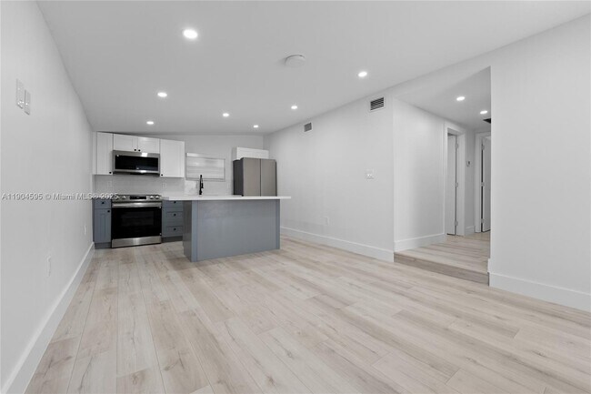 Foto del edificio - 129 SW 9th Ave