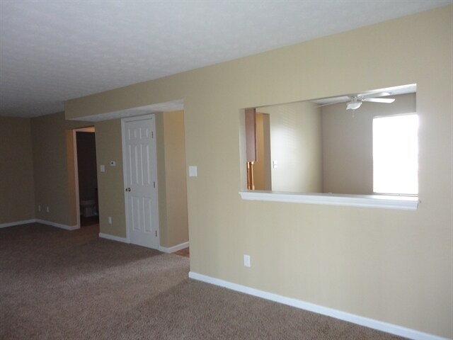 Foto del edificio - 936 Hathaway Dr