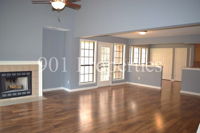Foto del edificio - 1632 Beaver Trail Dr