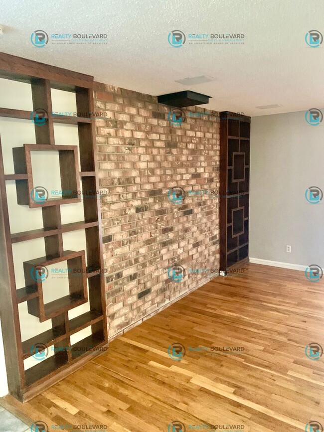 Building Photo - Charming 3-Bedroom Home Near McCarran – Gr...