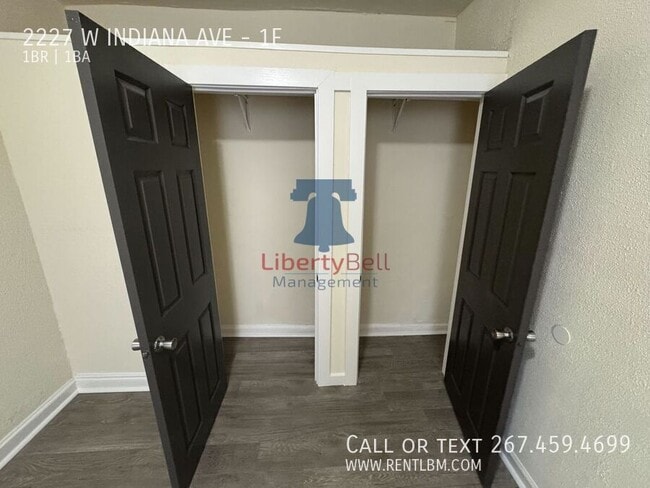 Foto del edificio - 2227 W Indiana Ave