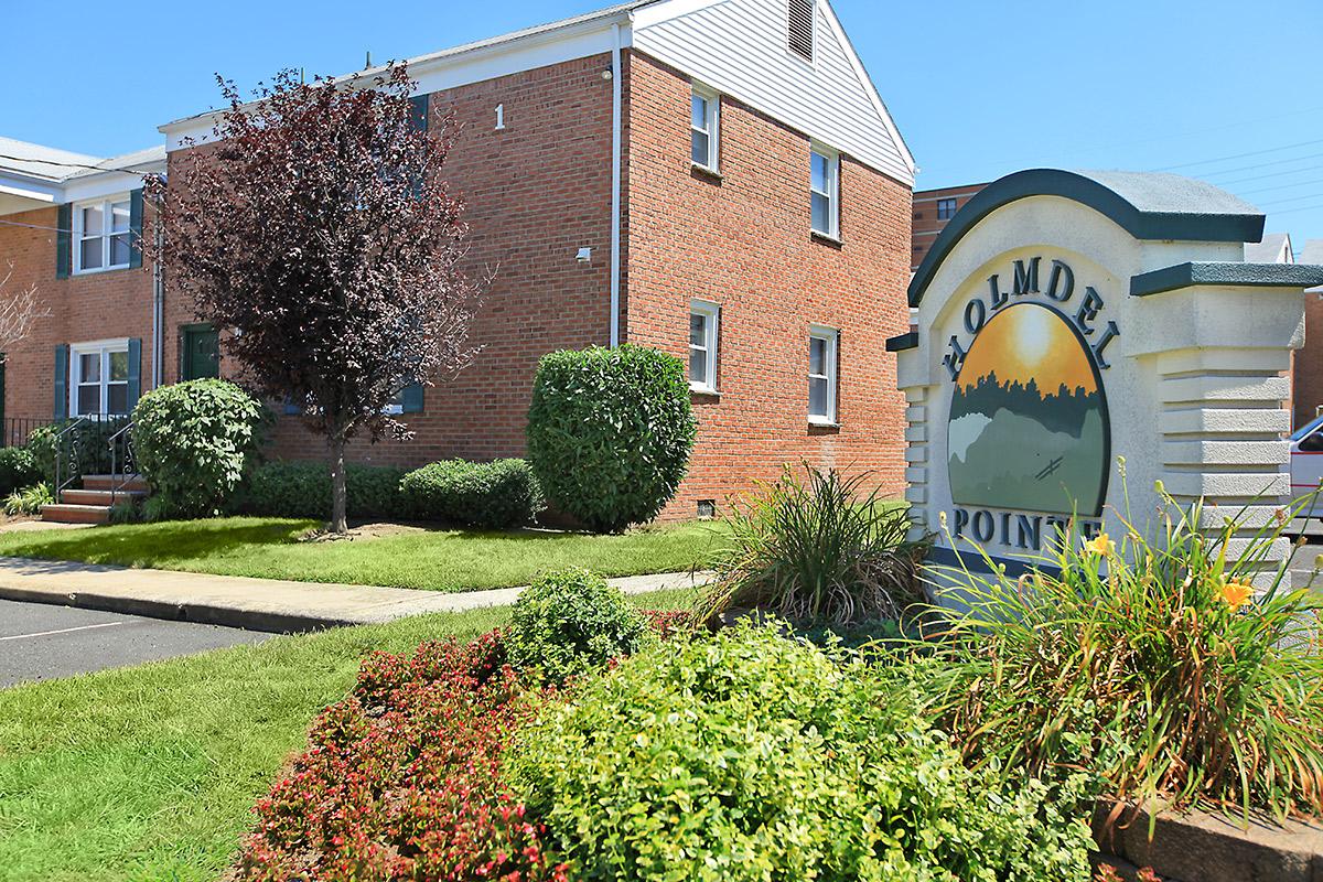 Primary Photo - HOLMDEL POINTE