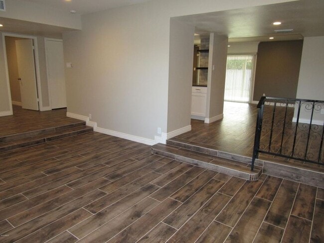 Foto del edificio - Remodeled Single Level Home In Tempe!