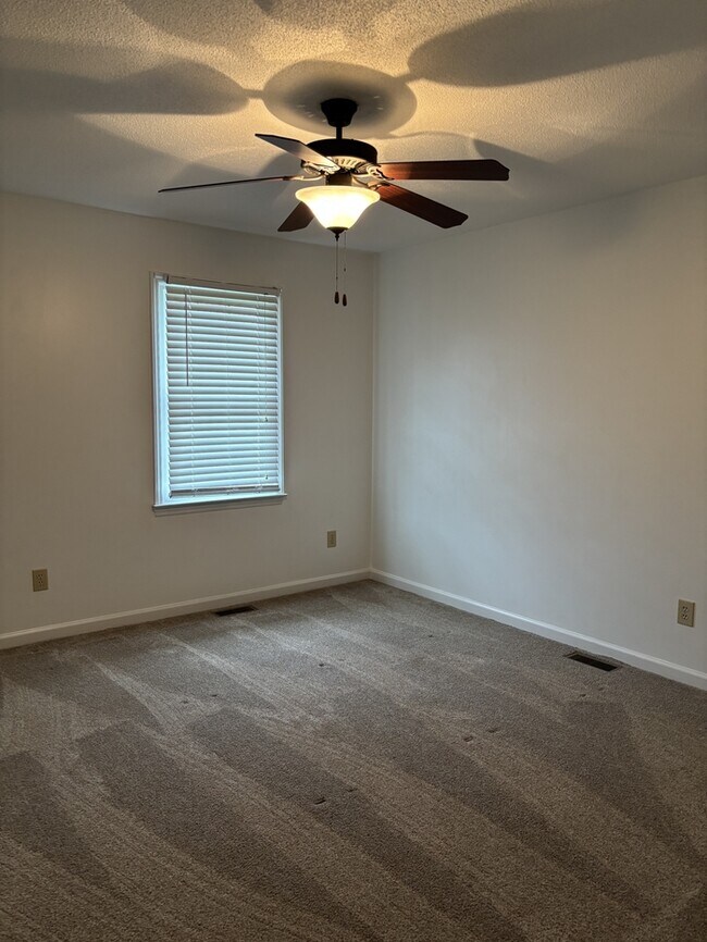 Foto del edificio - 207 S Lincoln St