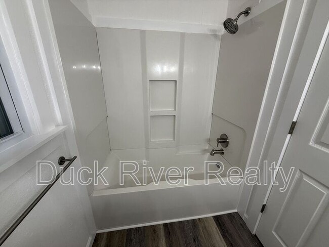 Building Photo - 2572 Sowell Mill Pike